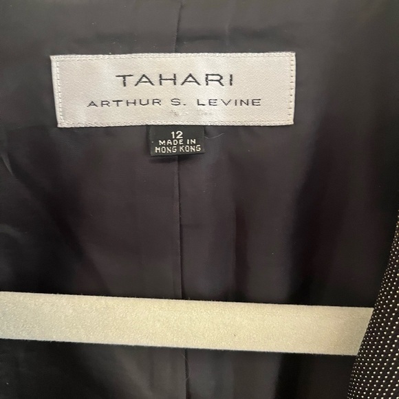 Tahari - Arthur Levine micro-polkadot Blazer - Picture 2 of 5